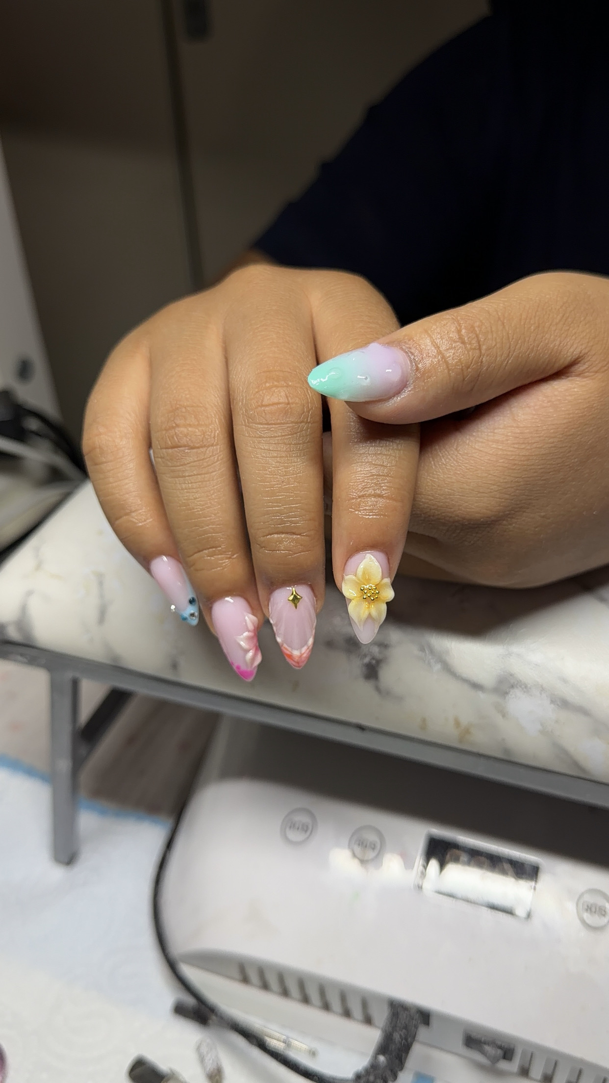 Nail art — mix pastel